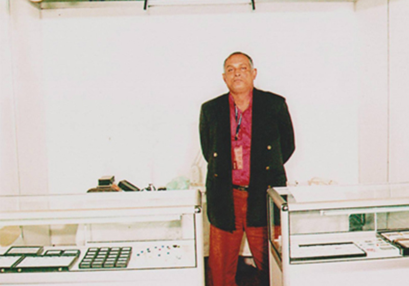 owner at gem shop
