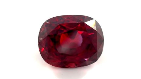 Oval 5.50 Ct Ruby of Sri Lankan Origin